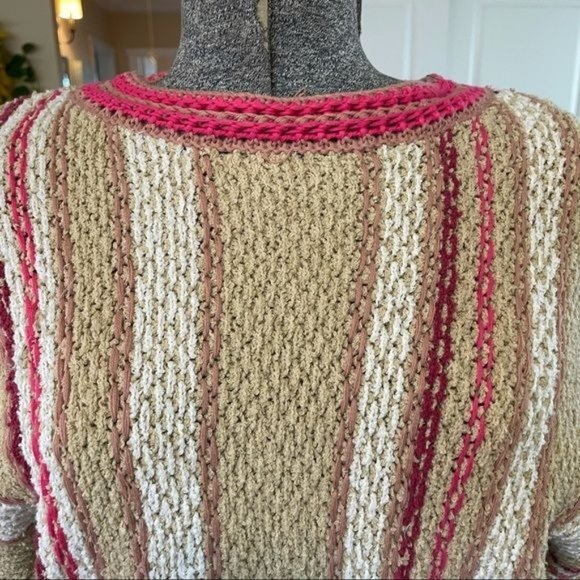 FREE PEOPLE KNIT CROP TOP STRIPED KNIT TAN WHITE AND PINK SWEATER NWT - Picture 4 of 11